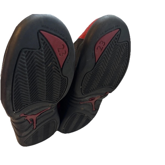 Nike Air Jordan 12 Retro - Kids Size 2.5Y - 'Reverse Flu Game' Sneakers NO BOX - Picture 12 of 16